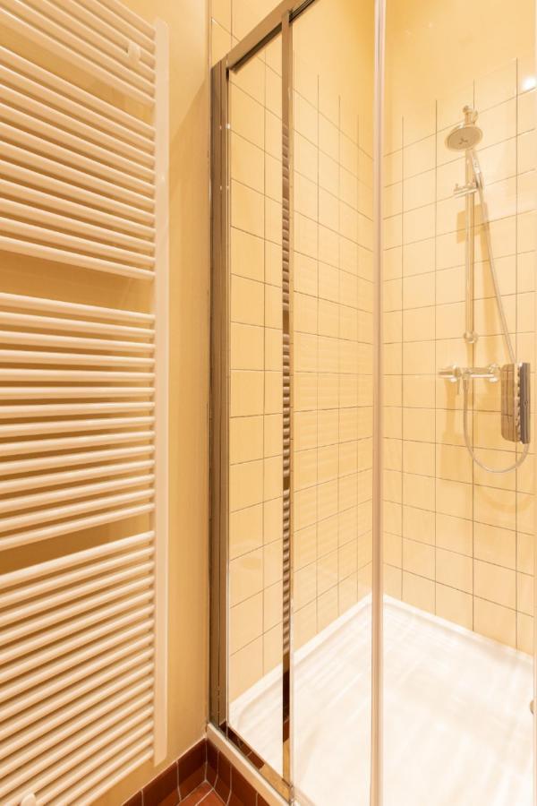 Pauline Loveling Apartment With Quiet Garden And 2 Bathrooms Antwerpen Exteriör bild