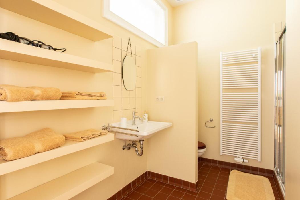 Pauline Loveling Apartment With Quiet Garden And 2 Bathrooms Antwerpen Exteriör bild