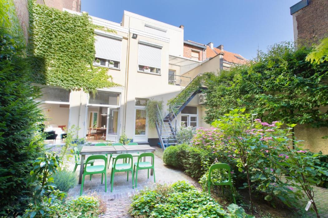Pauline Loveling Apartment With Quiet Garden And 2 Bathrooms Antwerpen Exteriör bild