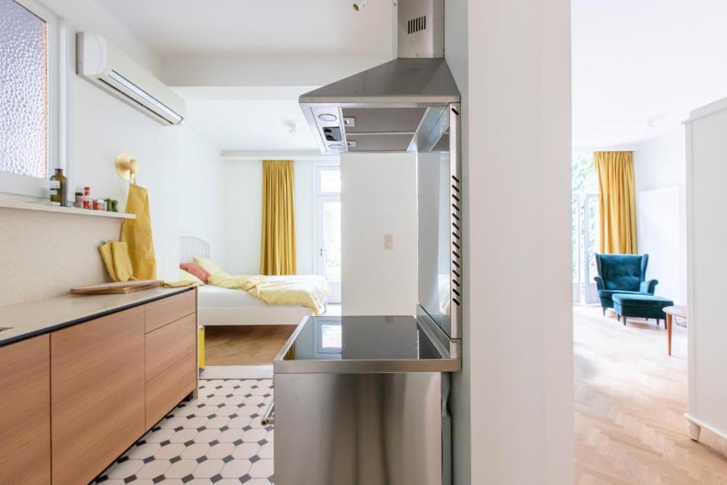 Pauline Loveling Apartment With Quiet Garden And 2 Bathrooms Antwerpen Exteriör bild